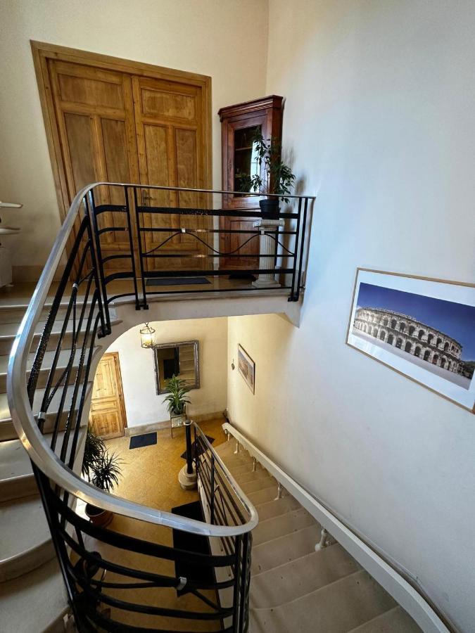 Appartement 4 A 8 Personnes, Spacieux De Standing Classe 4 Etoiles Nîmes Eksteriør billede