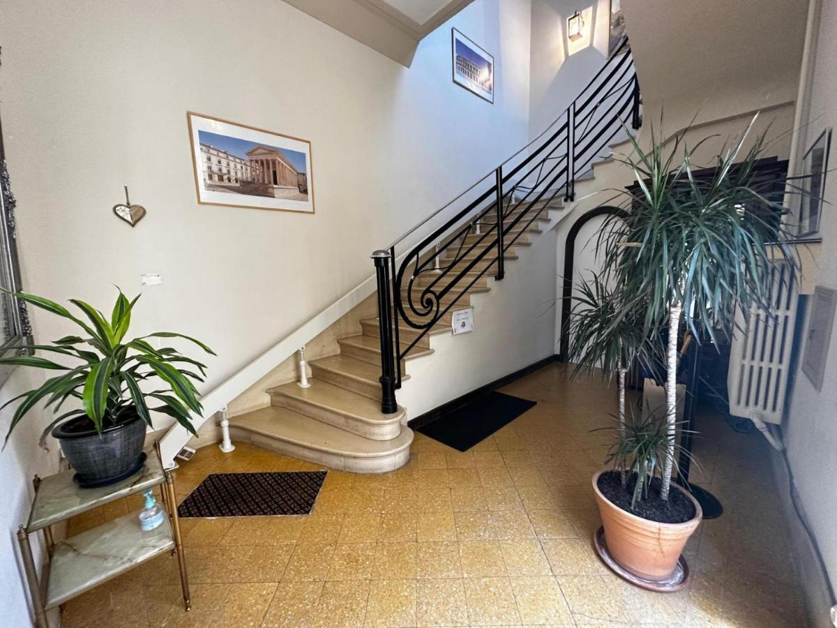 Appartement 4 A 8 Personnes, Spacieux De Standing Classe 4 Etoiles Nîmes Eksteriør billede