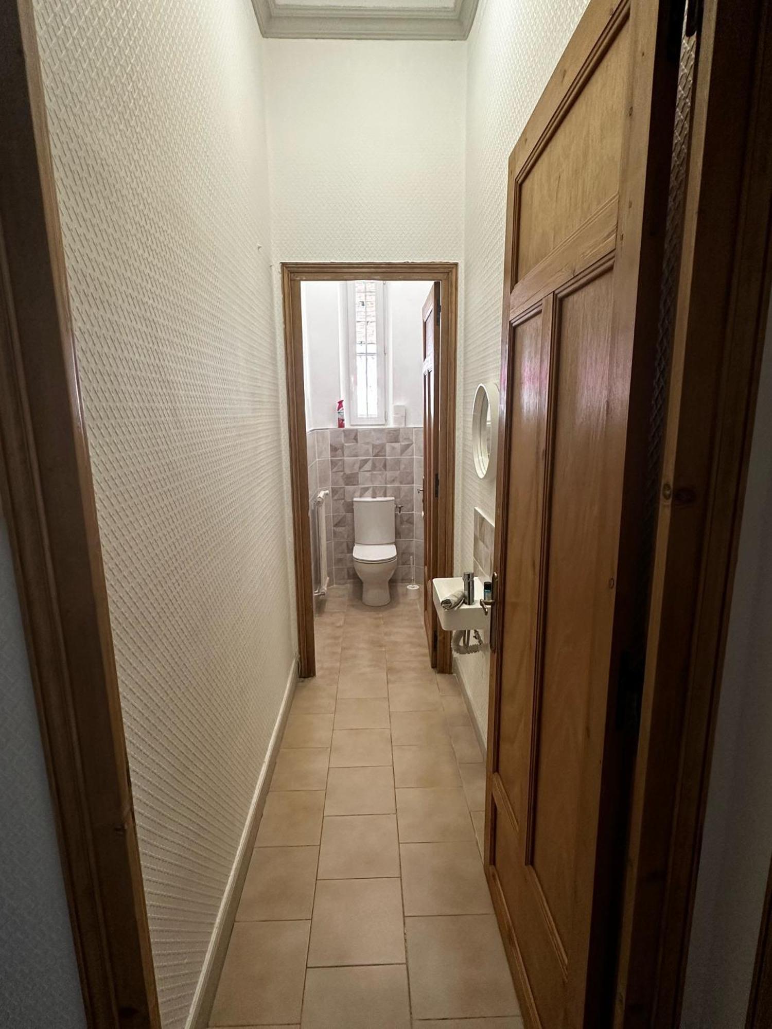 Appartement 4 A 8 Personnes, Spacieux De Standing Classe 4 Etoiles Nîmes Eksteriør billede